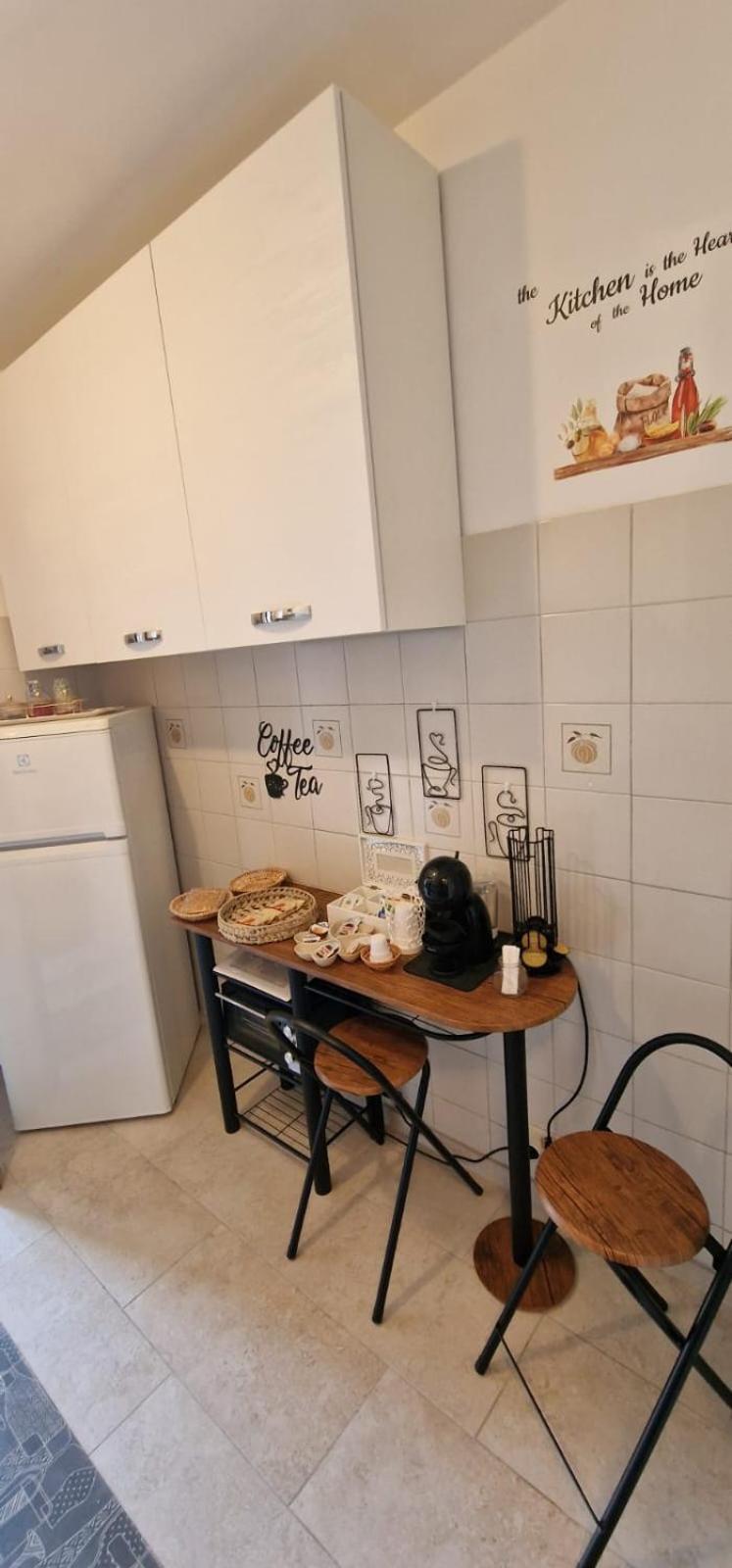 Casa Affitto Macchia Saponara Acilia