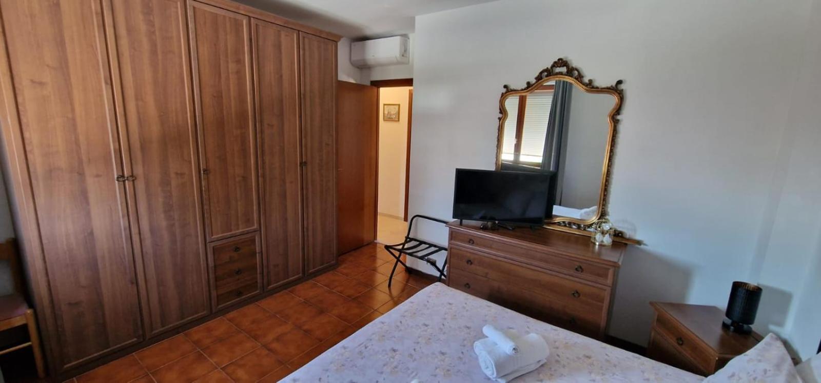 Apartment Casa Affitto Macchia Saponara Acilia